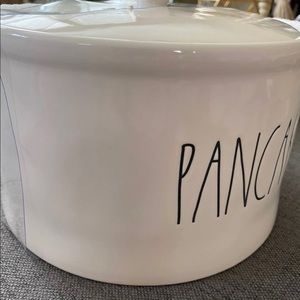 NWT RAE DUNN PANCAKES WARMER
